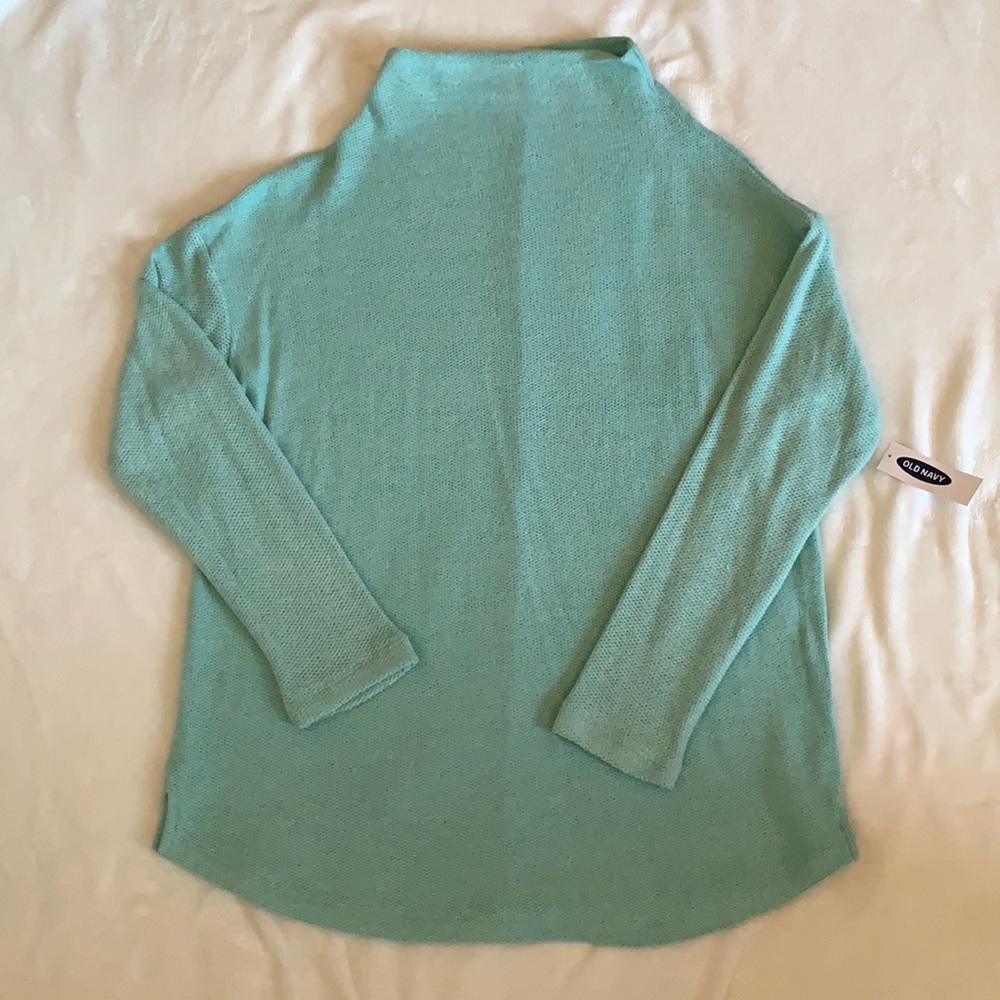 Women’s Old Navy Sweater